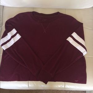 XS Hollister cropped long sleeve